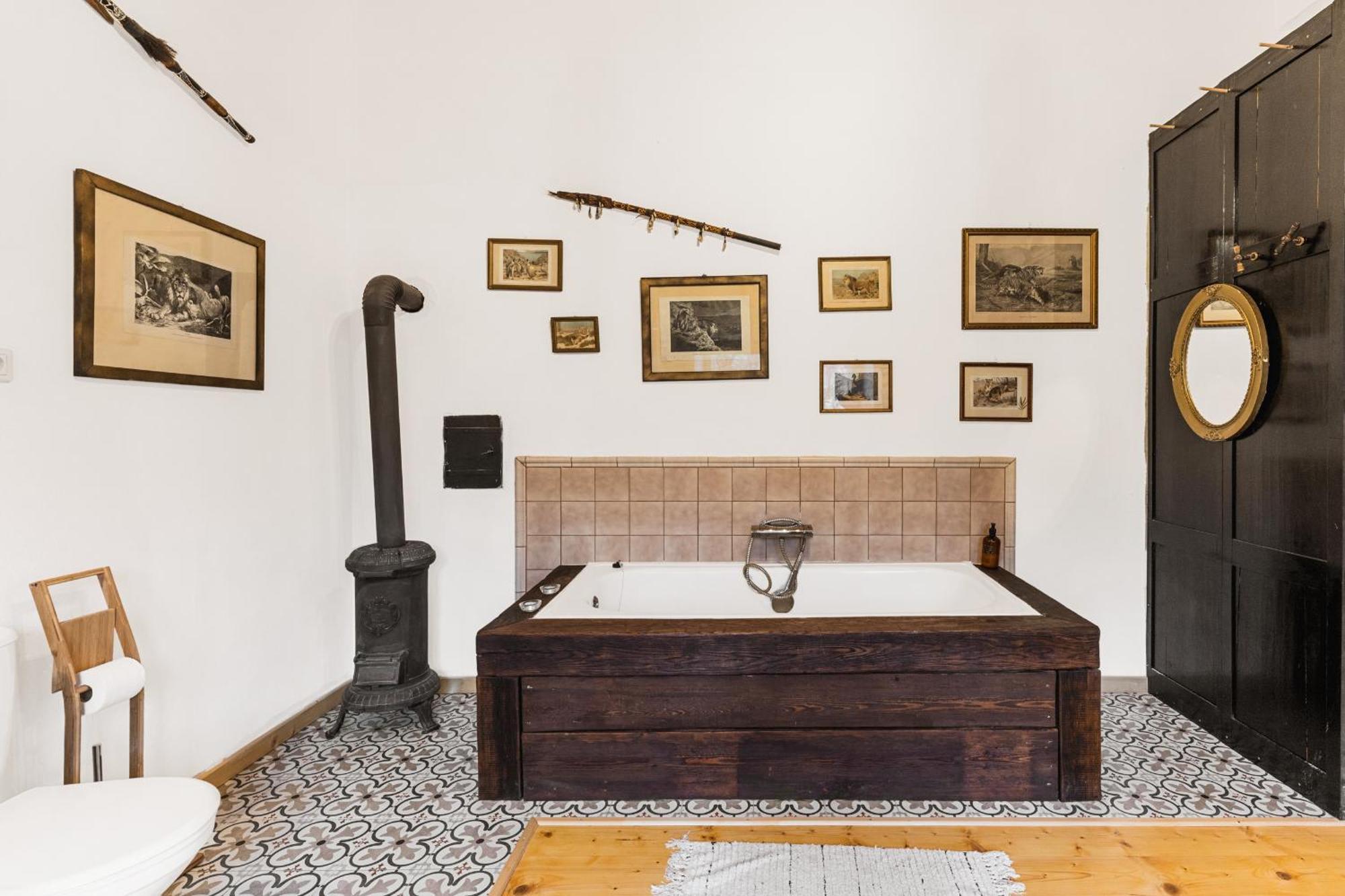 Sovi Dom- Historicke Apartmany Z 19 Storocia, 4Km Od Banskej Stiavnice Svätý Anton エクステリア 写真