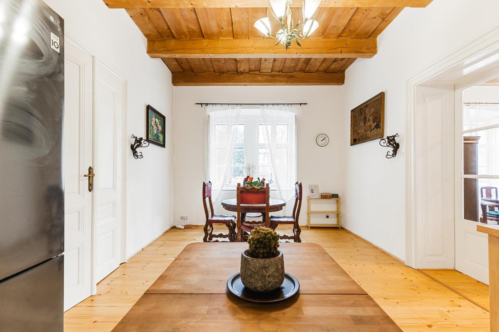 Sovi Dom- Historicke Apartmany Z 19 Storocia, 4Km Od Banskej Stiavnice Svätý Anton エクステリア 写真